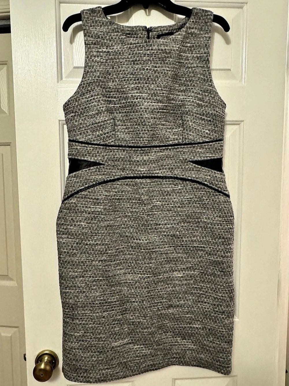Liz Claiborne Career dress Geometric Midi Dress in Gray and Black, Size 12